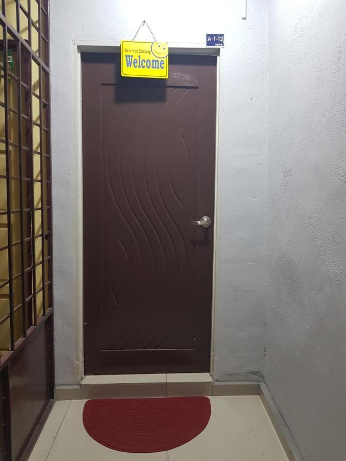 Oyo Home 90250 Sutera Wangi 3Bhk Apartment Ayer Keroh Extérieur photo